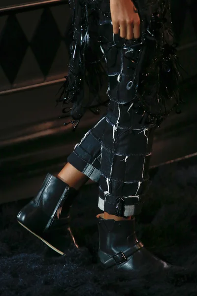 Look 43